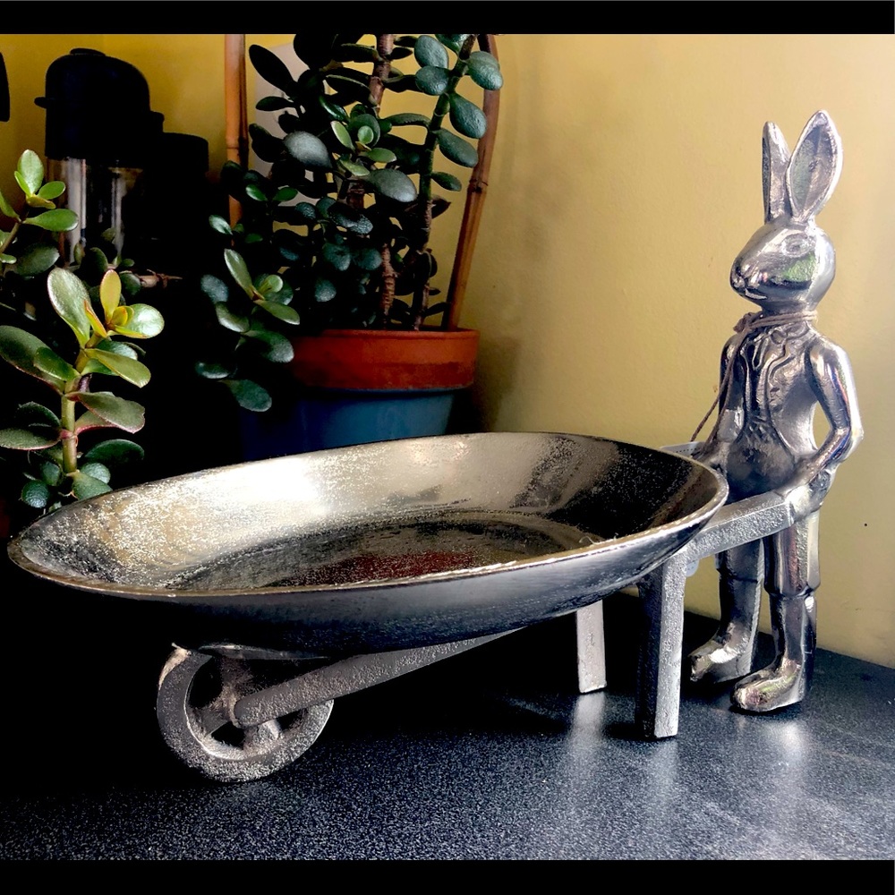 Elegant Easter Decorative Rabbit Accent